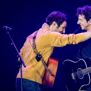 Exclusif - Vianney (Vianney Bureau) - Deuxième jour du concert de Patrick Bruel lors de sa tournée "Ce soir on sort..." à Paris La Défense Arena le 7 décembre 2019. © Cyril Moreau/Bestimage