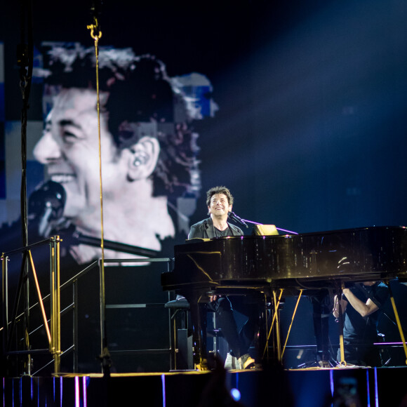 Exclusif - Deuxième jour du concert de Patrick Bruel lors de sa tournée "Ce soir on sort..." à Paris La Défense Arena le 7 décembre 2019. © Cyril Moreau/Bestimage