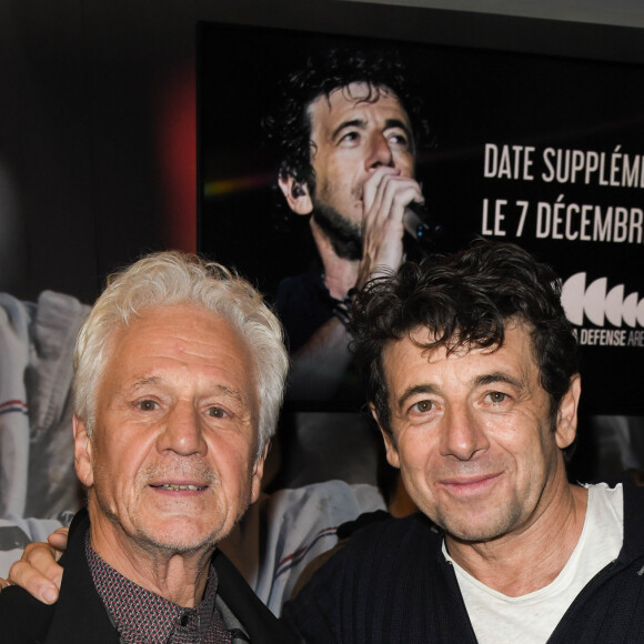 Gérard Lenorman et Patrick Bruel - People en backstage lors du deuxième jour du concert de Patrick Bruel lors de sa tournée "Ce soir on sort..." à Paris La Défense Arena le 7 décembre 2019. © Coadic Guirec/Bestimage