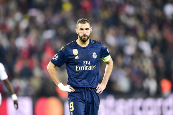 Déception de Karim Benzema (Real Madrid) lors du match UEFA Ligue des Champions groupe A, opposant le Paris Saint-Germain (PSG) au Real Madrid au Parc des Princes à Paris, France, le 18 septembre 2019. Le PSG a gagné 3-0. © Jean-Baptiste Autissier/Panoramic/Bestimage