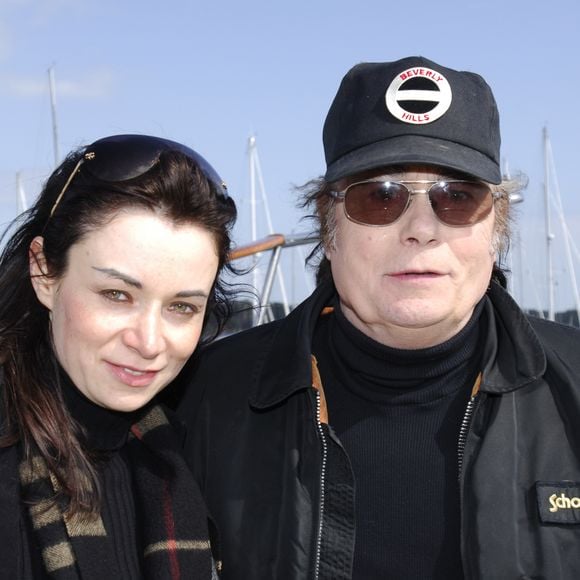Archives - Alain Barrière et sa fille Guénaëlle au port de La Trinité sur Mer le 11 avril 2006. © Patrick Carpentier / Bestimage