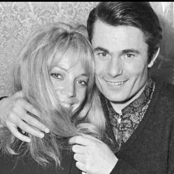 Archives - Alain Barrière et sa femme Anièce après un concert. Paris. 1966.