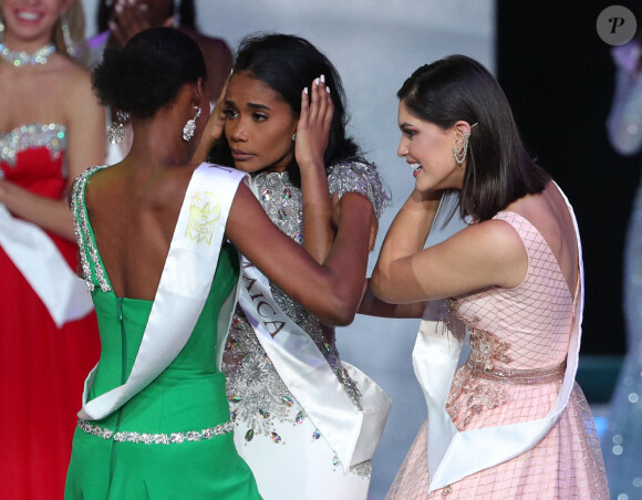 La Miss Jamaïque Toni-Ann Singh a remporté l'élection Miss Monde (Miss World) 2019 le 14 décembre 2019 à Londres. La Française Ophély Mézino, Miss Guadeloupe 2018 et première dauphine de Miss France 2019, est première dauphine !