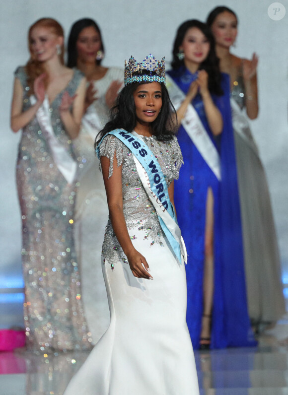 La Miss Jamaïque Toni-Ann Singh a remporté l'élection Miss Monde (Miss World) 2019 le 14 décembre 2019 à Londres. La Française Ophély Mézino, Miss Guadeloupe 2018 et première dauphine de Miss France 2019, est première dauphine !