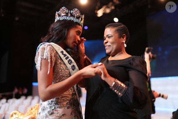 La Miss Jamaïque Toni-Ann Singh a remporté l'élection Miss Monde (Miss World) 2019 le 14 décembre 2019 à Londres. La Française Ophély Mézino, Miss Guadeloupe 2018 et première dauphine de Miss France 2019, est première dauphine !