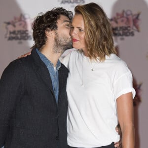 Laure Manaudou et Jérémy Frérot - Arrivées à la 17ème cérémonie des NRJ Music Awards 2015 au Palais des Festivals à Cannes, le 7 novembre 2015.