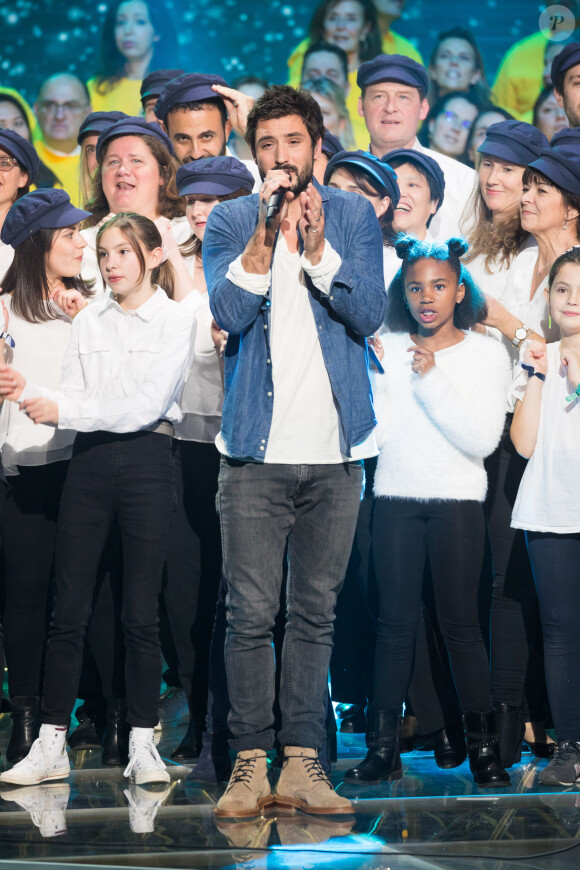 Jérémy Frérot - Deuxième jour de la 33ème édition du Téléthon au Parc de la Villette à Paris le 7 décembre 2019. © Tiziano Da Silva/Bestimage