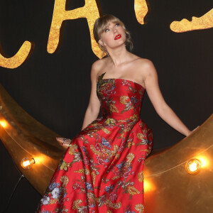 Taylor Swift assiste à l'avant-première de "Cats" au Lincoln Center à New York, le 16 décembre 2019.