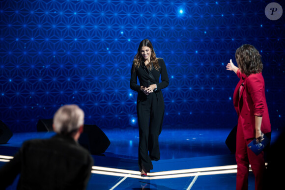 Exclusif - Iris Mittenaere - Enregistrement de l'émission "La boite à secrets" N°2, présentée par F.Bollaert, et qui sera diffusée le 20 décembre sur France 3 en prime time. Le 8 octobre 2019 © Tiziano Da Silva / Bestimage