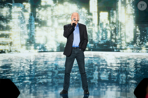 Exclusif - Le chanteur Dave - Enregistrement de l'émission "La boite à secrets" N°2, présentée par F.Bollaert, et qui sera diffusée le 20 décembre sur France 3 en prime time. Le 8 octobre 2019 © Tiziano Da Silva / Bestimage