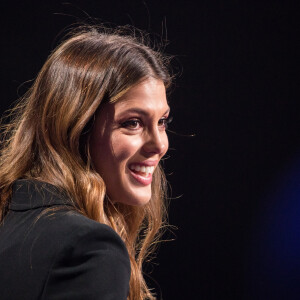 Exclusif - Iris Mittenaere - Enregistrement de l'émission "La boite à secrets" N°2, présentée par F.Bollaert, et qui sera diffusée le 20 décembre sur France 3 en prime time. Le 8 octobre 2019 © Tiziano Da Silva / Bestimage