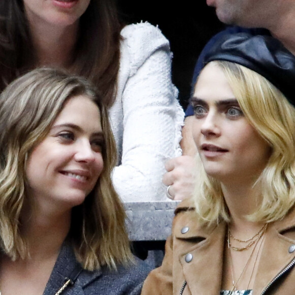 Cara Delevingne et sa compagne Ashley Benson - Dans les tribunes de la finale femmes du tournoi de tennis de l'US Open 2019 à New York le 7 septembre 2019.