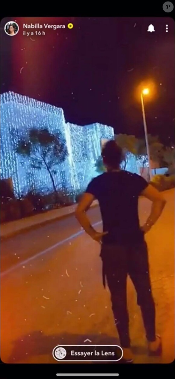 La décoration de Noël de Nabilla, le 20 décembre 2019 sur Instagram.
