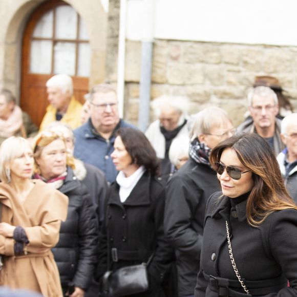 Guénaëlle Barrière - Les obsèques de Alain Barrière en l'église Saint-Joseph à La Trinité-sur-Mer le 23 décembre 2019.
