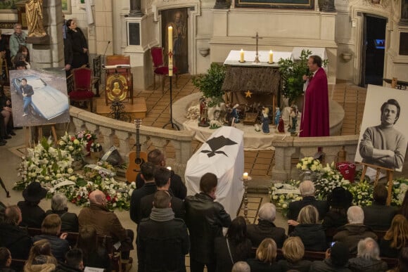 Guénaëlle Barrière, Jean-Marie Le Pen - Les obsèques de Alain Barrière en l'église Saint-Joseph à La Trinité-sur-Mer le 23 décembre 2019.