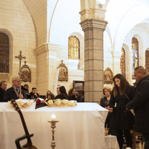 Guénaëlle Barrière - Les obsèques de Alain Barrière en l'église Saint-Joseph à La Trinité-sur-Mer le 23 décembre 2019.