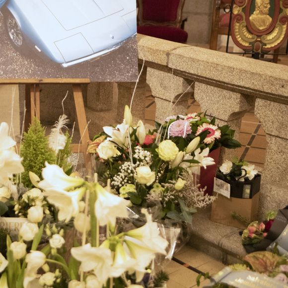 Les obsèques de Alain Barrière en l'église Saint-Joseph à La Trinité-sur-Mer le 23 décembre 2019.