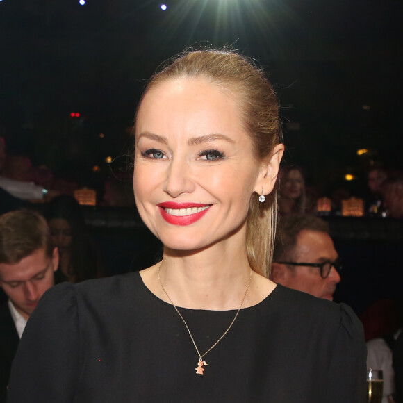 Exclusif - Adriana Karembeu - Le jury et les invités posent et déjeunent juste avant le début du défilé de la 15ème édition de "Top Model Belgium" au Lido à Paris, le 3 février 2019. © Philippe Doignon / Denis Guignebourg / Bestimage