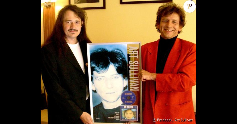 Art Sullivan se remémore la remise du disque d'or de l'année 2004 sur Facebook. Le 21 septembre Art Sullivan se remémore la remise du disque d'or de l'année 2004 sur Facebook. Le 21 septembre