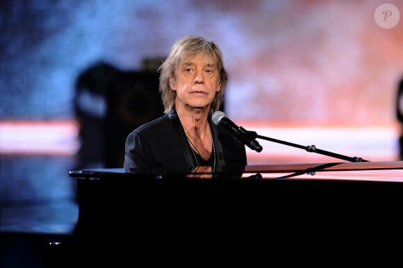 Exclusif - Jean-Louis Aubert - Enregistrement de l'émission "La Chanson secrète 4", qui sera diffusée le 4 janvier 2020 sur TF1, à Paris. Le 17 décembre 2019 © Gaffiot-Perusseau / Bestimage