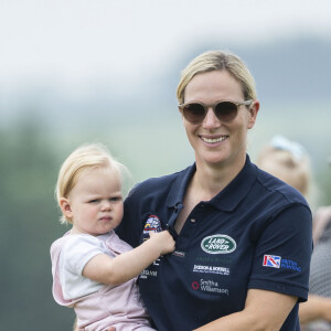 Zara Tindall, son mari Mike et leurs enfants Mia et Lena au "Festival of British Eventing" à Gatcombe Park. Le 3 août 2019