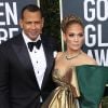 Jennifer Lopez et son fiancé Alex Rodriguez - Photocall de la 77e cérémonie annuelle des Golden Globe Awards au Beverly Hilton Hotel à Los Angeles. Le 5 janvier 2020.