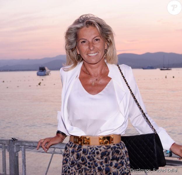 Exclusif - Caroline Margeridon - Soirée Marcel Campion au restaurant La Bouillabaisse Plage de Saint-Tropez, France, le 7 août 2019. © Rachid Bellak/Bestimage
