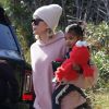 Khloé Kardashian, sa fille True Thompson et sa nièce Penelope Disick (fille de Kourtney Kardashian et Scott Disick) se rendent au centre équestre Calabasas Saddlery. Los Angeles, le 4 janvier 2020.
