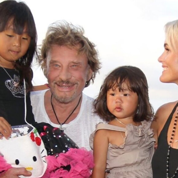 Laeticia Hallyday souhaite un joyeux anniversaire à sa fille Joy pour ses 11 ans avec des photos de famille, sur Instagram, le 27 juillet 2019.