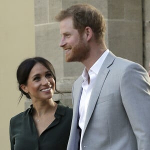 Le prince Harry et Meghan Markle visitent le Brighton Pavilion à Brighton dans le Sussex le 3 octobre 2018.