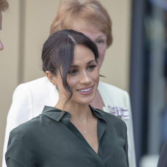 Le prince Harry, duc de Sussex, et Meghan Markle, duchesse de Sussex, inaugurent l'université technologique à Bognor Regis. C'est leur première visite dans le comté de Sussex depuis leur mariage. Le 3 octobre 2018