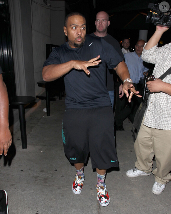 Timbaland - People à la sortie du restaurant Craig à West Hollywood. Le 4 août 2015