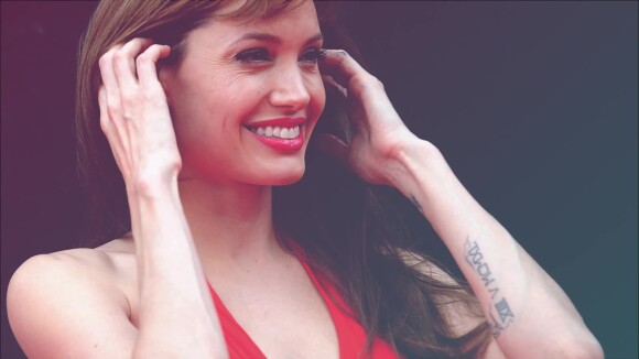 Angelina Jolie, ses tatouages à travers le temps.
