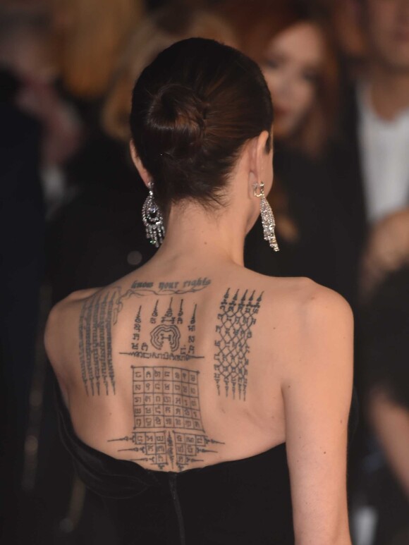Angelina Jolie à la 71ème cérémonie des British Academy Film Awards (BAFTA) au Royal Abert Hall à Londres, le 18 février 2018.