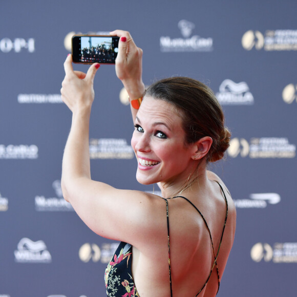 Lorie Pester lors du photocall de la soirée d'ouverture du 58ème festival de Télévision de Monté-Carlo au Grimaldi Forum à Monaco le 15 juin 2018. © Bruno Bebert / Bestimage