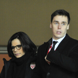 La princesse Stéphanie de Monaco, Louis Ducruet et sa femme Marie dans les tribunes lors du match de Ligue 1 opposant l'AS Monaco au Paris Saint-Germain, au stade Louis-II, à Monaco, le 15 janvier 2020. Le PSG a gagné 4-1. © Norbert Scanella/Panoramic/Bestimage