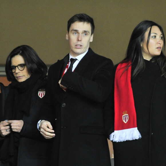 La princesse Stéphanie de Monaco, Louis Ducruet et sa femme Marie dans les tribunes lors du match de Ligue 1 opposant l'AS Monaco au Paris Saint-Germain, au stade Louis-II, à Monaco, le 15 janvier 2020. Le PSG a gagné 4-1. © Norbert Scanella/Panoramic/Bestimage