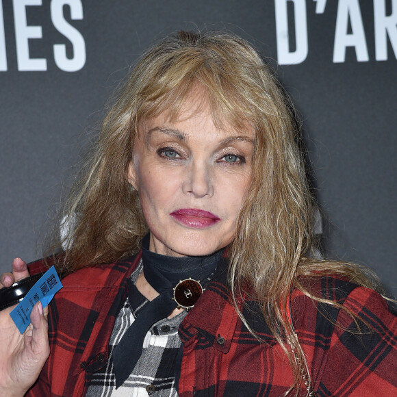 Arielle Dombasle à l'avant-première du film "Soeurs d'Armes" au cinéma MK2 Bibliothèque. Paris, le 3 octobre 2019. © Giancarlo Gorassini/Bestimage