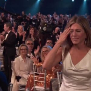 Jennifer Aniston désignée meilleure actrice dans une série dramatique pour "The Morning Show", lors de la 26e cérémonie des "Screen Actors Guild Awards" ("SAG Awards") qui s'est déroulée au Shrine Auditorium à Los Angeles, le 19 janvier 2020.