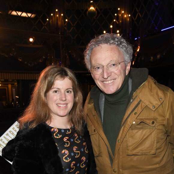 Semi exclusif - Nelson Monfort avec sa fille - 100ème du spectacle Alex Lutz aux Folies Bergère à Paris le 17 janvier 2020. © Coadic Guirec / Bestimage