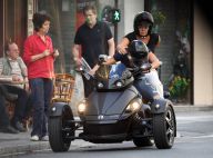 Muriel Robin et Anne Le Nen : Virée complice en trois roues dans les rues de Paris !