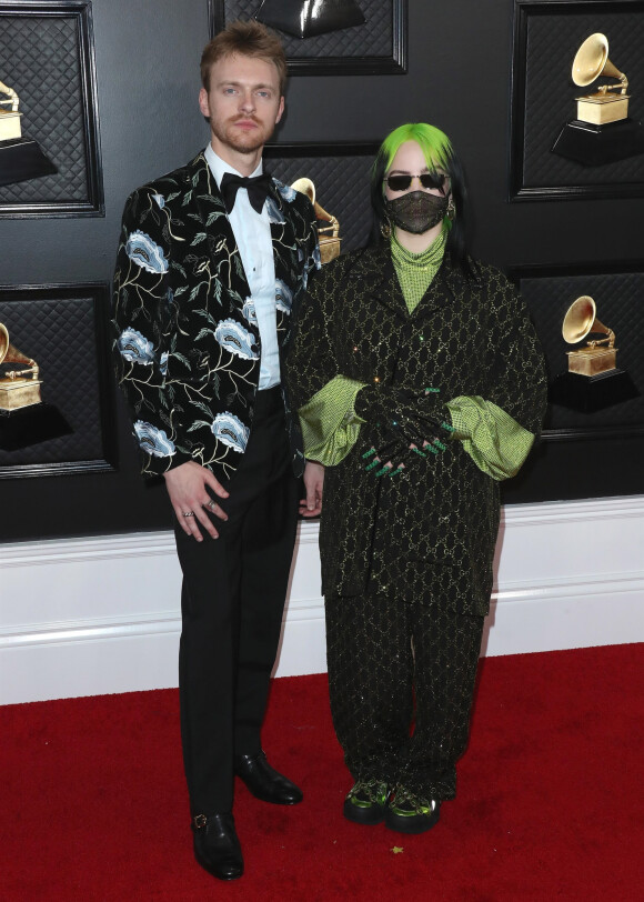 Finneas O'Connell et sa soeur Billie Eilish assistent à la 62ème soirée annuelle des Grammy Awards, au Staples Center. Los Angeles, le 26 janvier 2020.