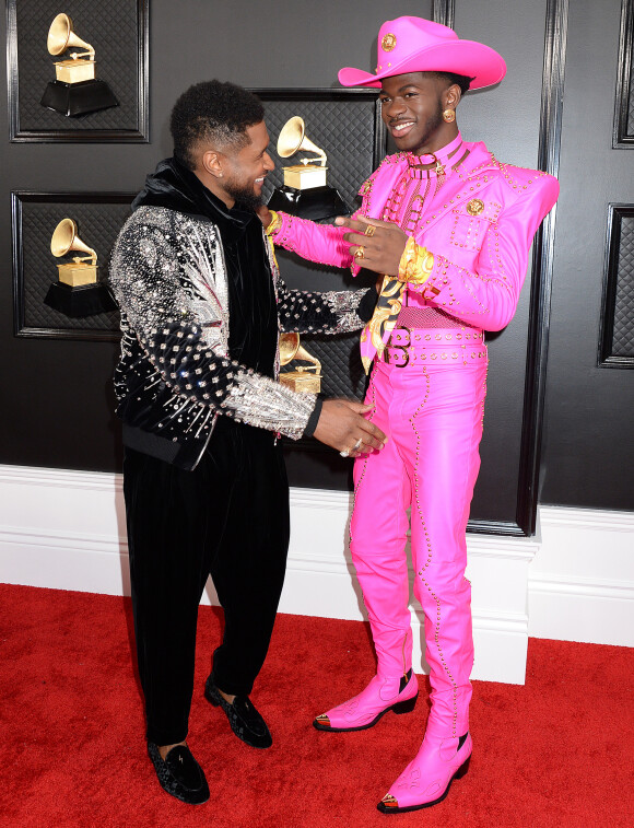 Usher et Lil Nas X assistent à la 62ème soirée annuelle des Grammy Awards, au Staples Center. Los Angeles, le 26 janvier 2020.