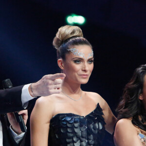 EXCLUSIF. Ice Show 2013. Stephane Rotenberg, Clara Morgane et Sarah Abitbol pendant le premier prime a Paris, le 27 novembre 2013.