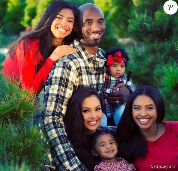 Vanessa Bryant poste une photo de famille sur Instagram le 30 janvier 2020.