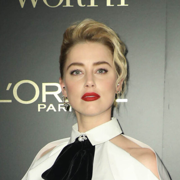 Amber Heard au photocall de la soirée des 14e "L'Oréal Paris Women of Worth Awards" à New York, le 4 décembre 2019.