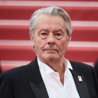 Alain Delon s'est éteint "sereinement" à Douchy, ses enfants Alain-Fabien, Anouchka, Anthony unis pour annoncer sa disparition