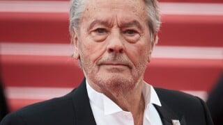 Alain Delon s'est éteint "sereinement" à Douchy, ses enfants Alain-Fabien, Anouchka, Anthony unis pour annoncer sa disparition