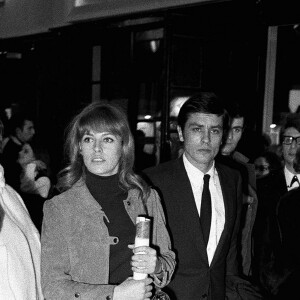 Archives : Alain Delon et sa femme Nathalie