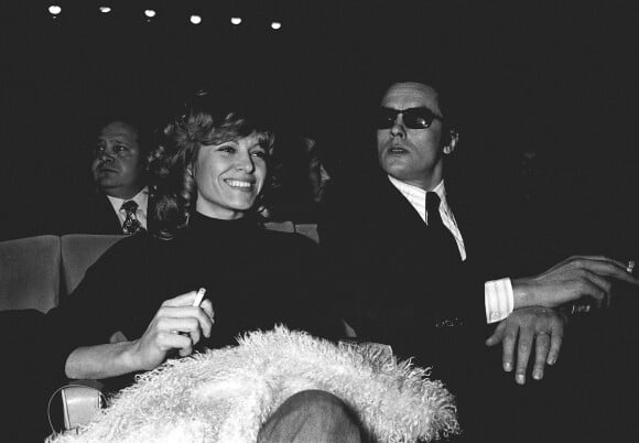 Archives : Alain Delon et sa femme Nathalie à la première de leur film Le Samouraï à paris en 1967.